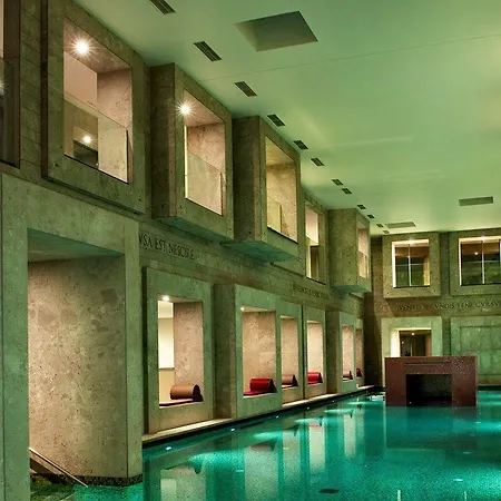 Hotel Aina Boutique 3*