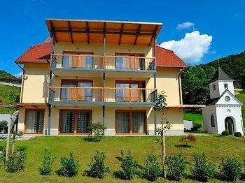 Aina Boutique 3* Lasko