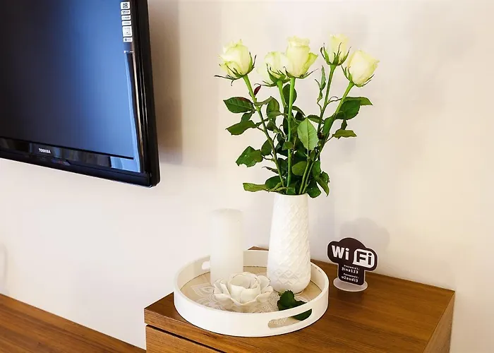 Отель Aina Boutique 3*