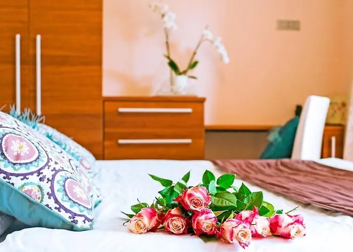 Aina Boutique Ласко